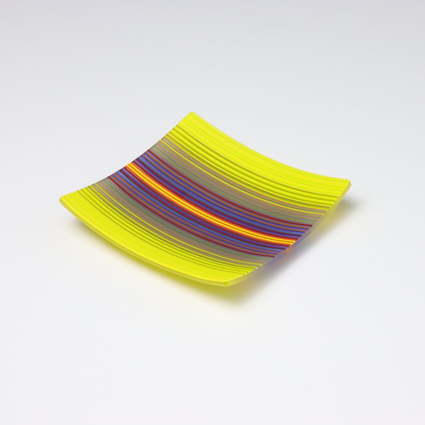 S3306 | 'Chromatic Glow'