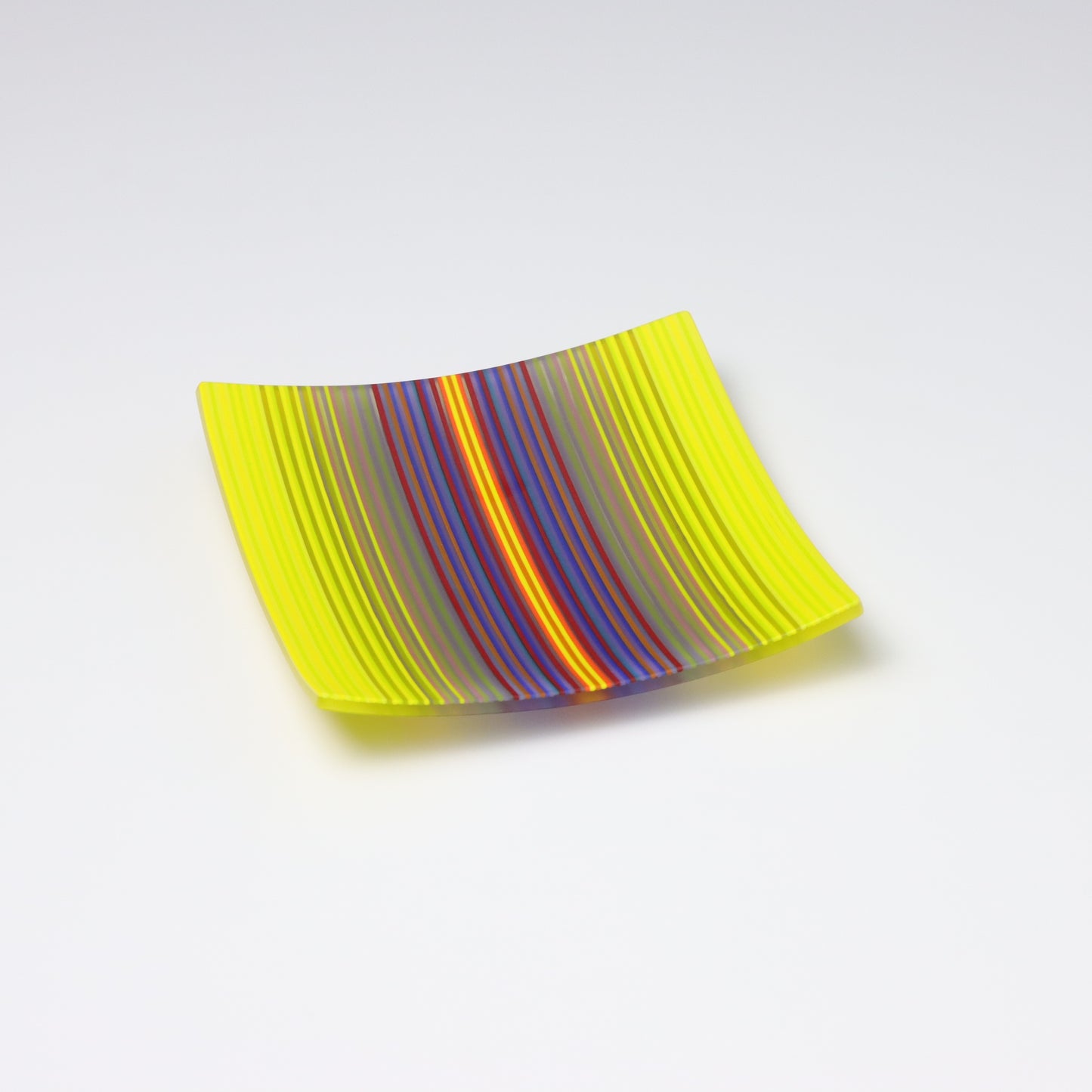 S3306 | 'Chromatic Glow'