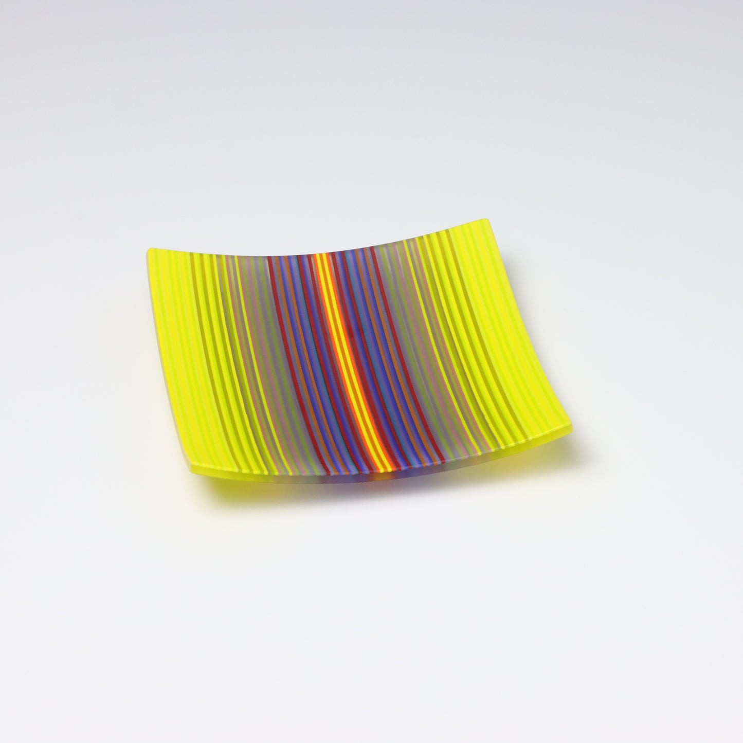 S3306 | 'Chromatic Glow'