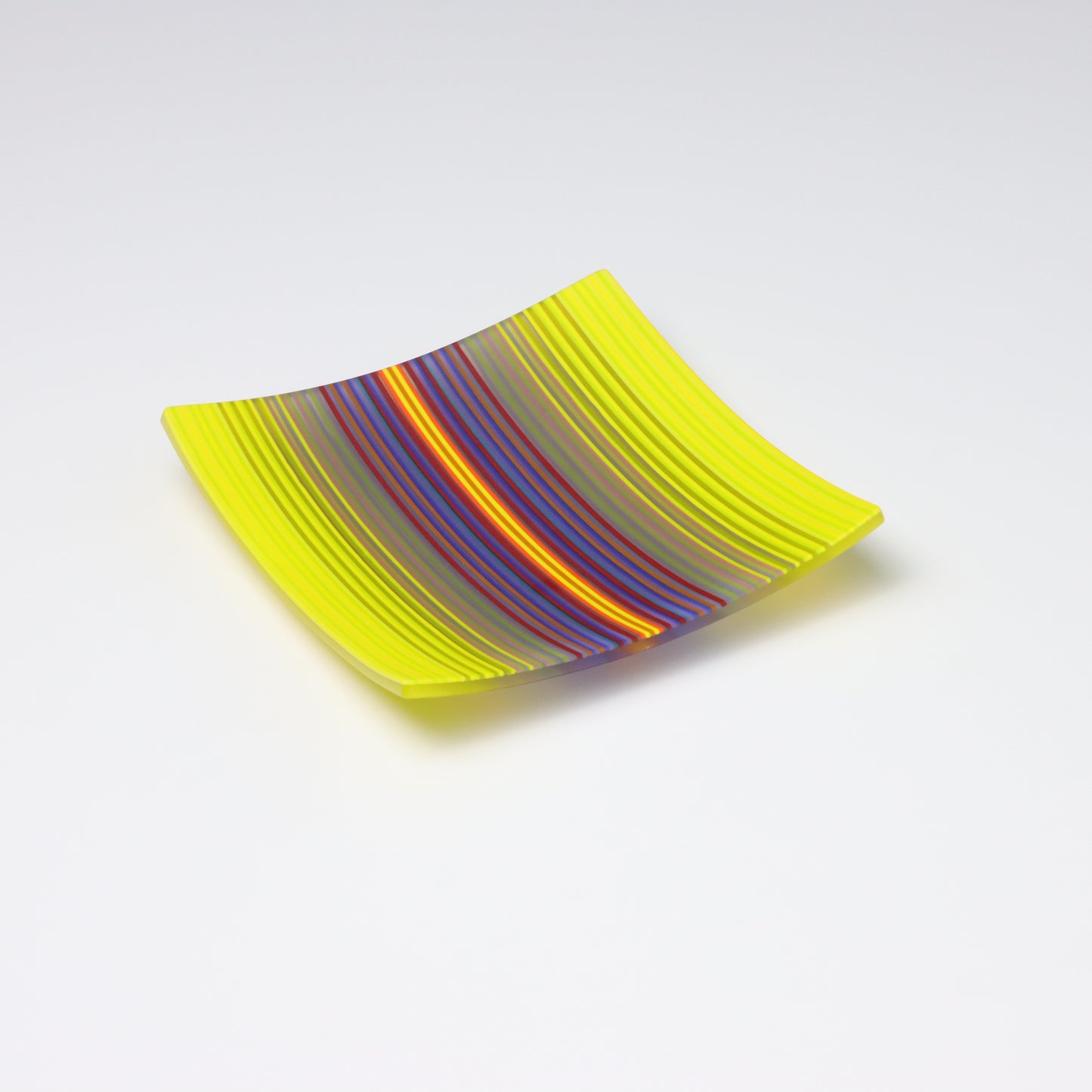 S3306 | 'Chromatic Glow'