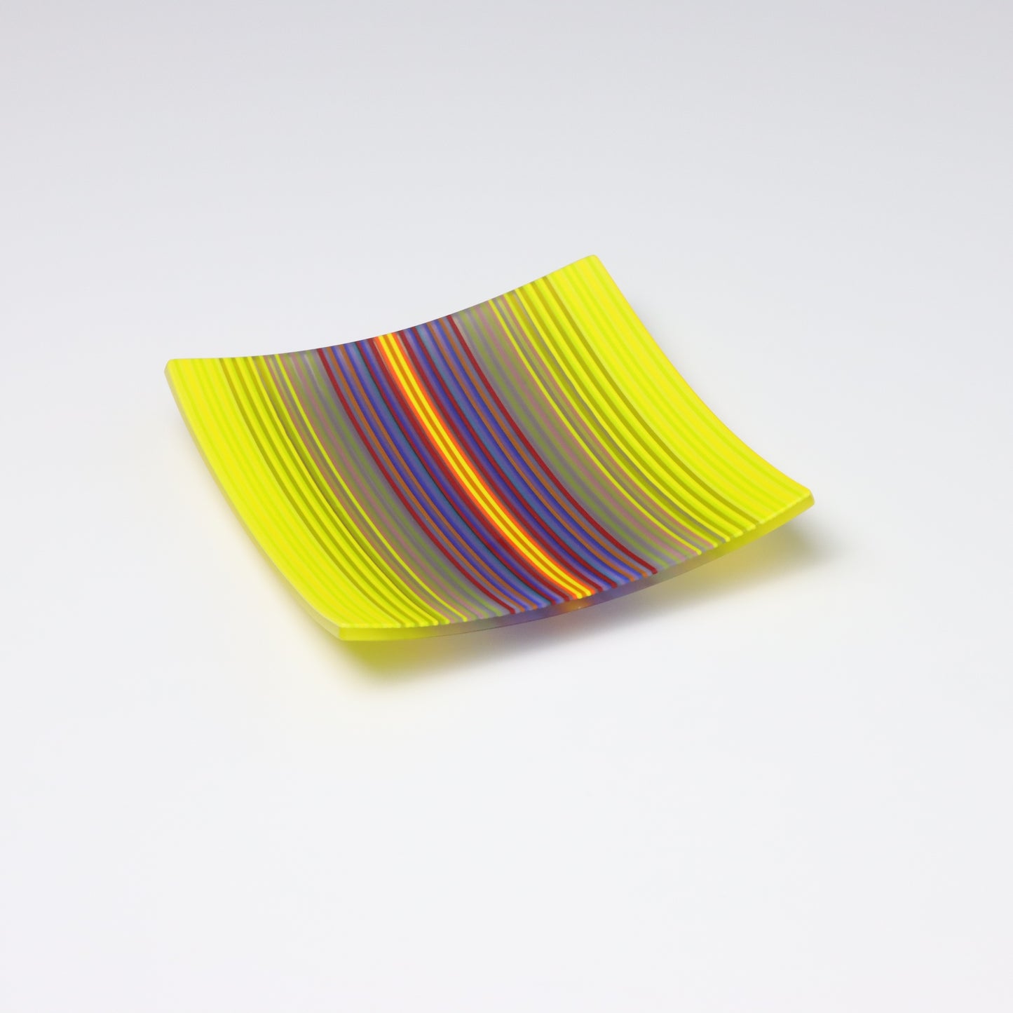 S3306 | 'Chromatic Glow'