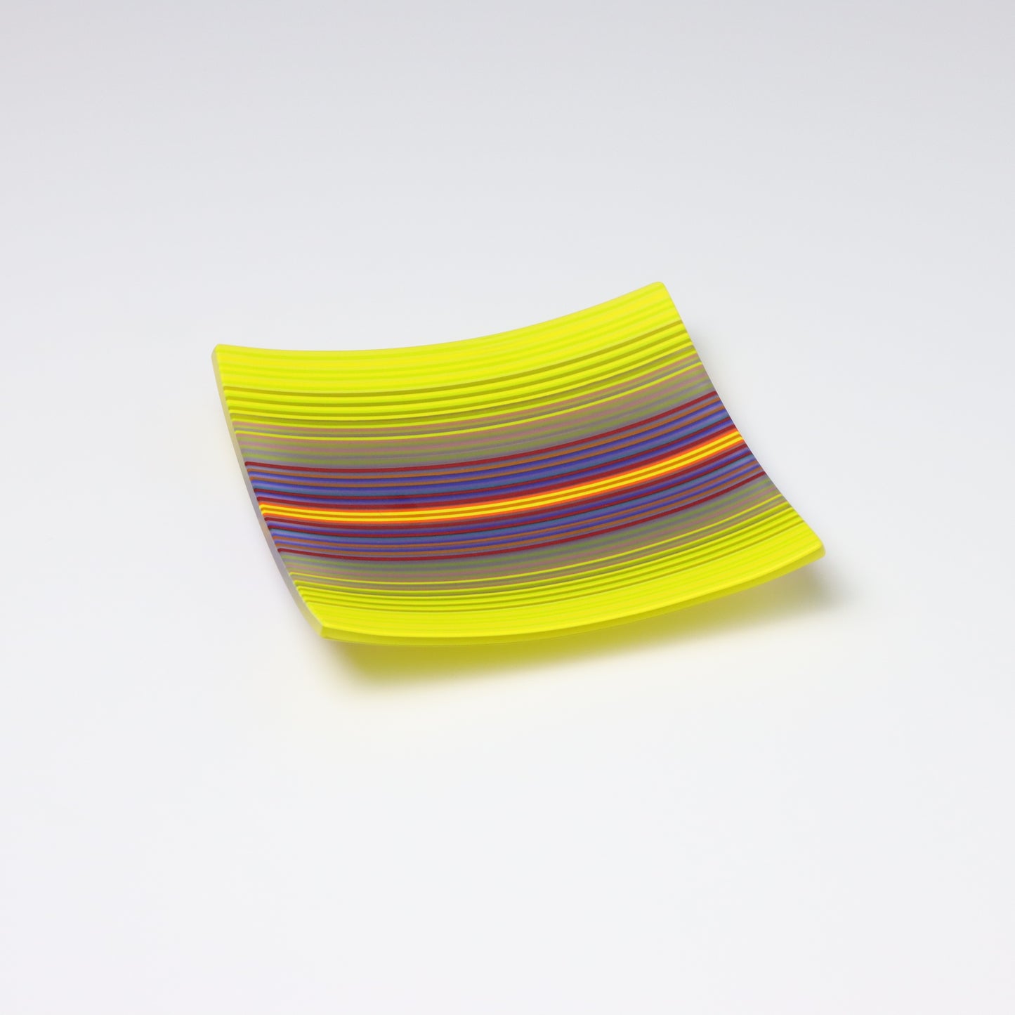 S3306 | 'Chromatic Glow'