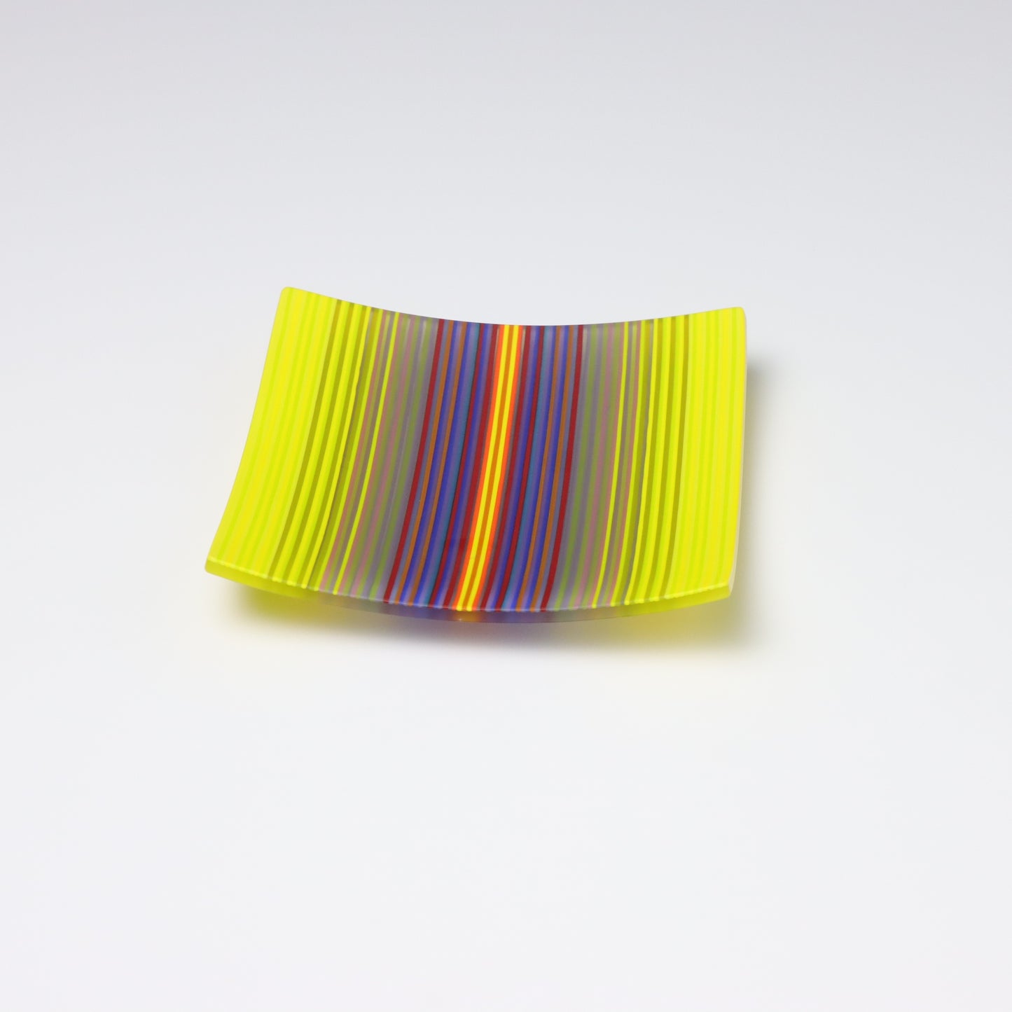 S3306 | 'Chromatic Glow'