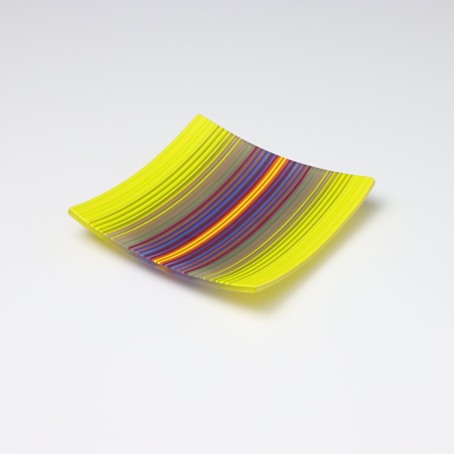 S3306 | 'Chromatic Glow'