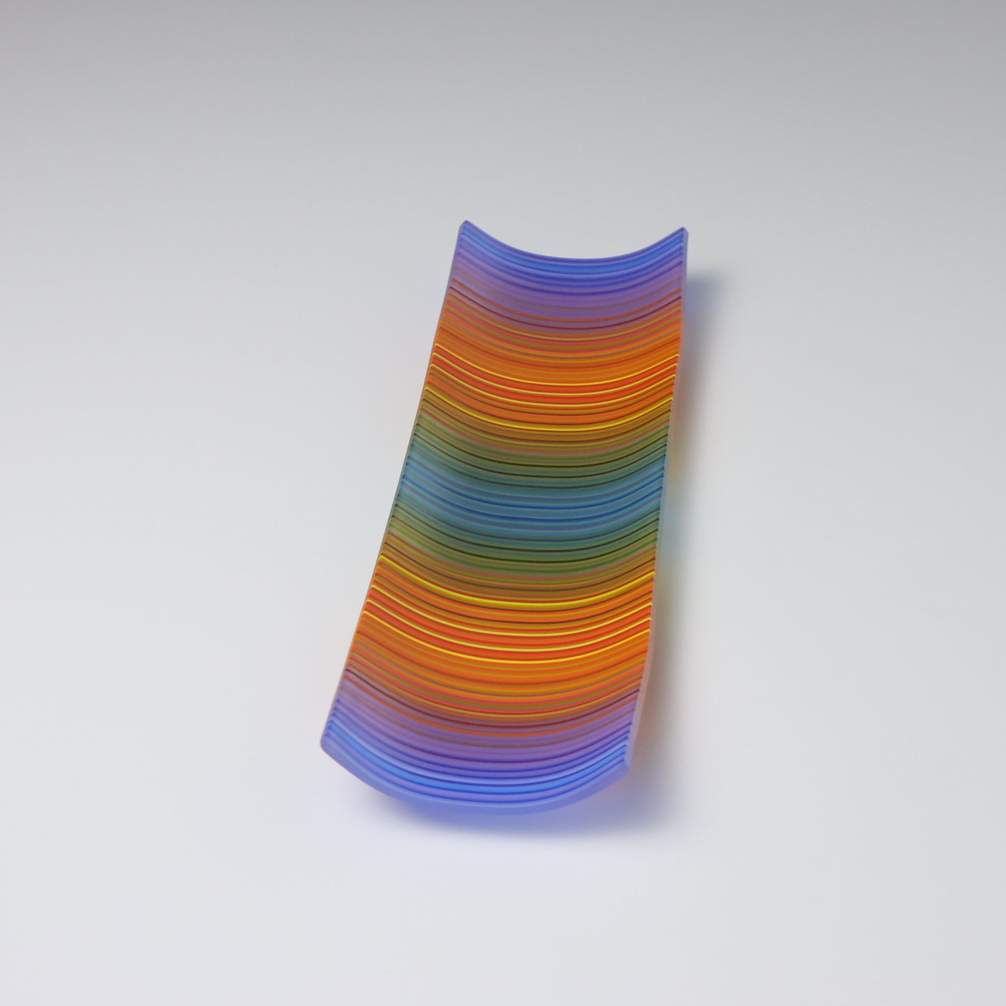 S3489 | 'Chromatic Embrace'