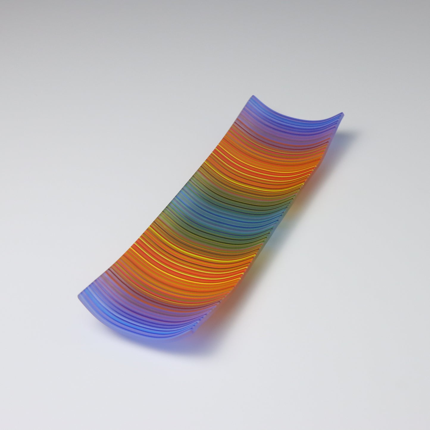 S3489 | 'Chromatic Embrace'