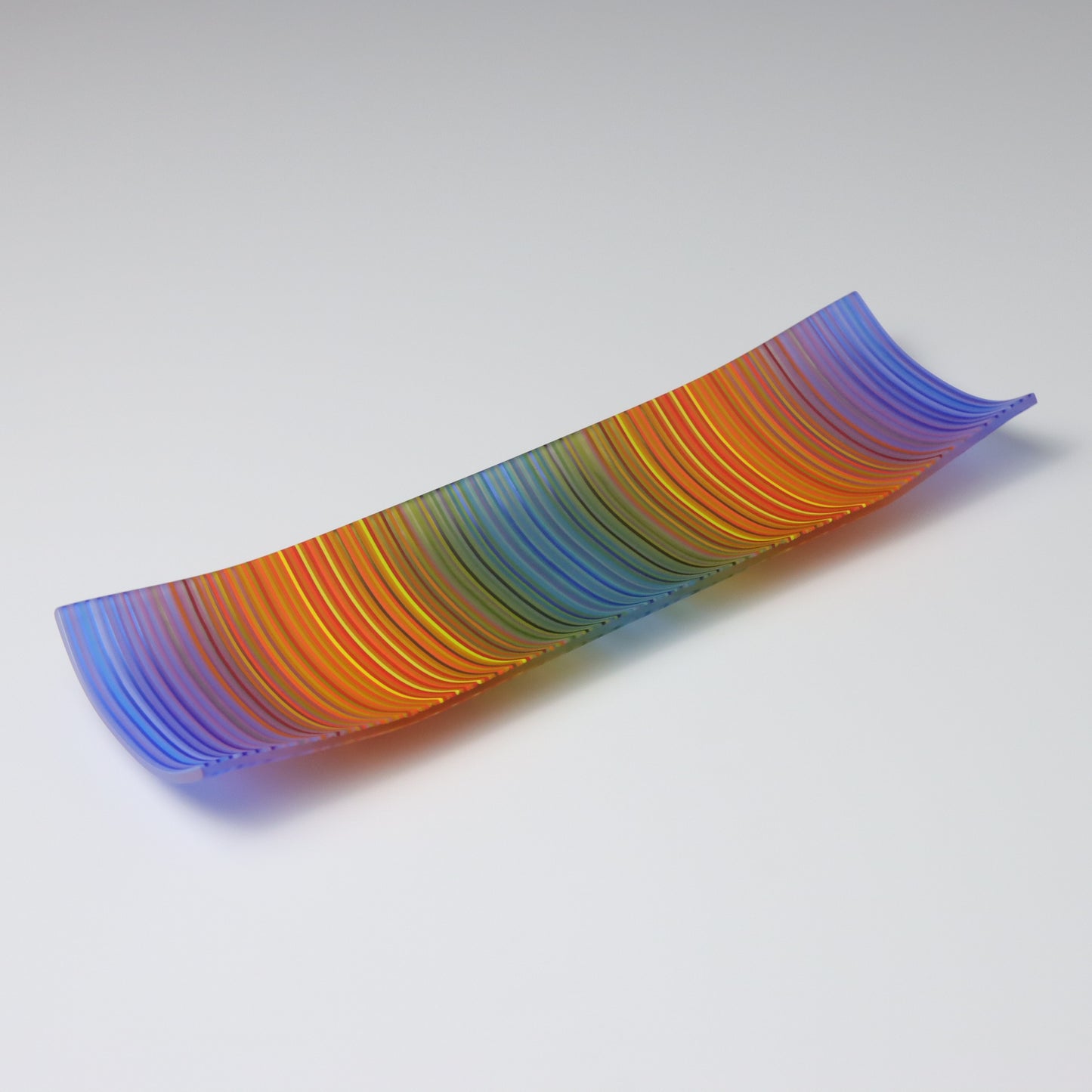 S3489 | 'Chromatic Embrace'