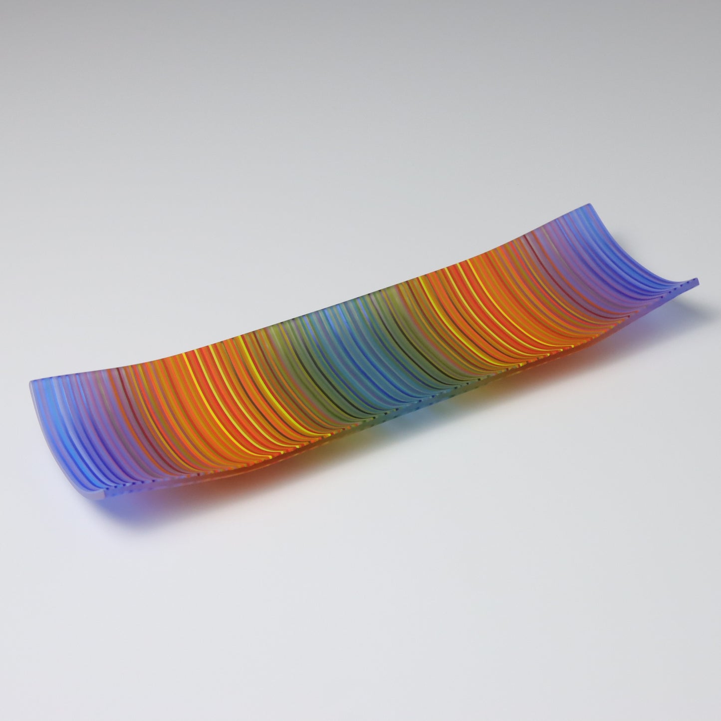 S3489 | 'Chromatic Embrace'