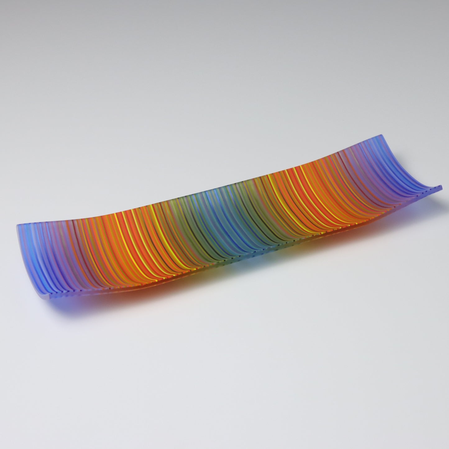 S3489 | 'Chromatic Embrace'