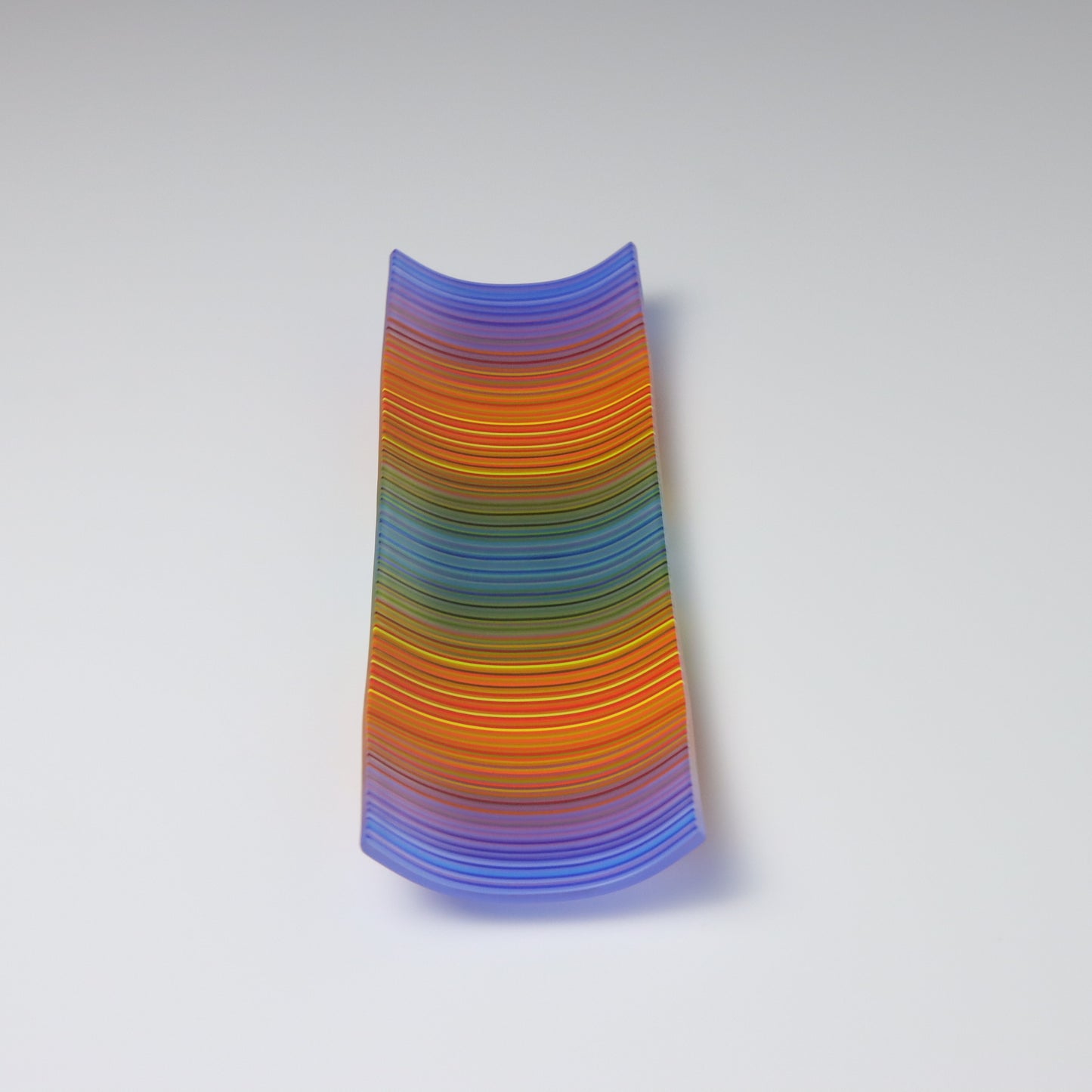 S3489 | 'Chromatic Embrace'