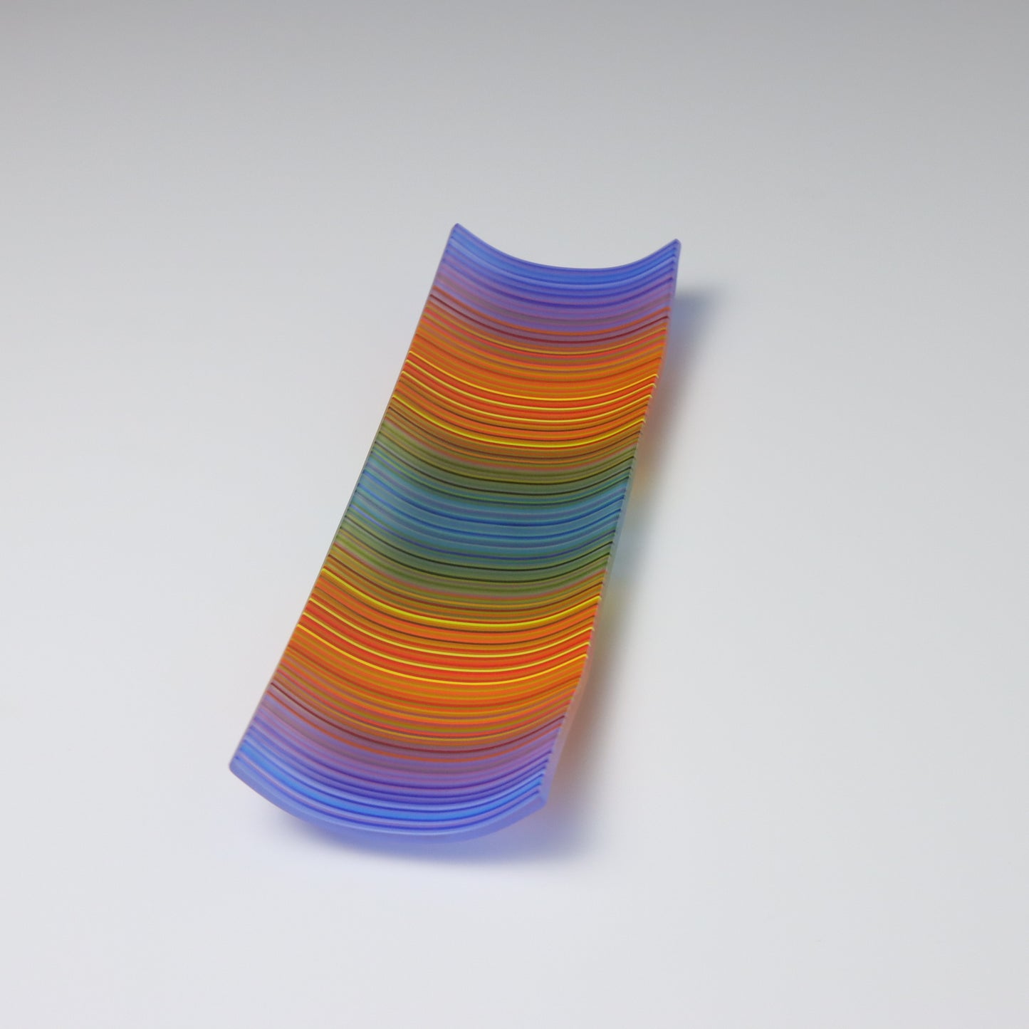 S3489 | 'Chromatic Embrace'