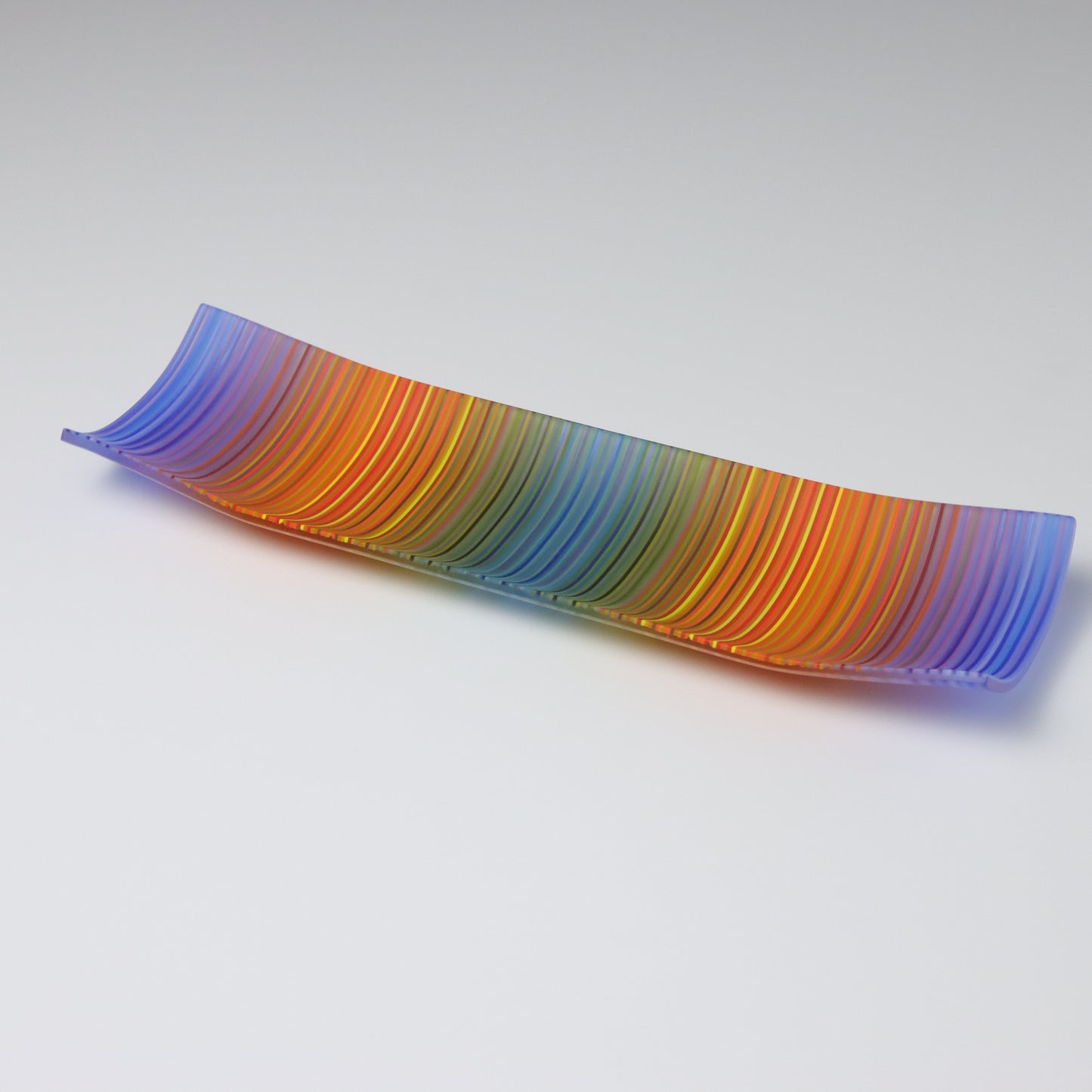 S3489 | 'Chromatic Embrace'