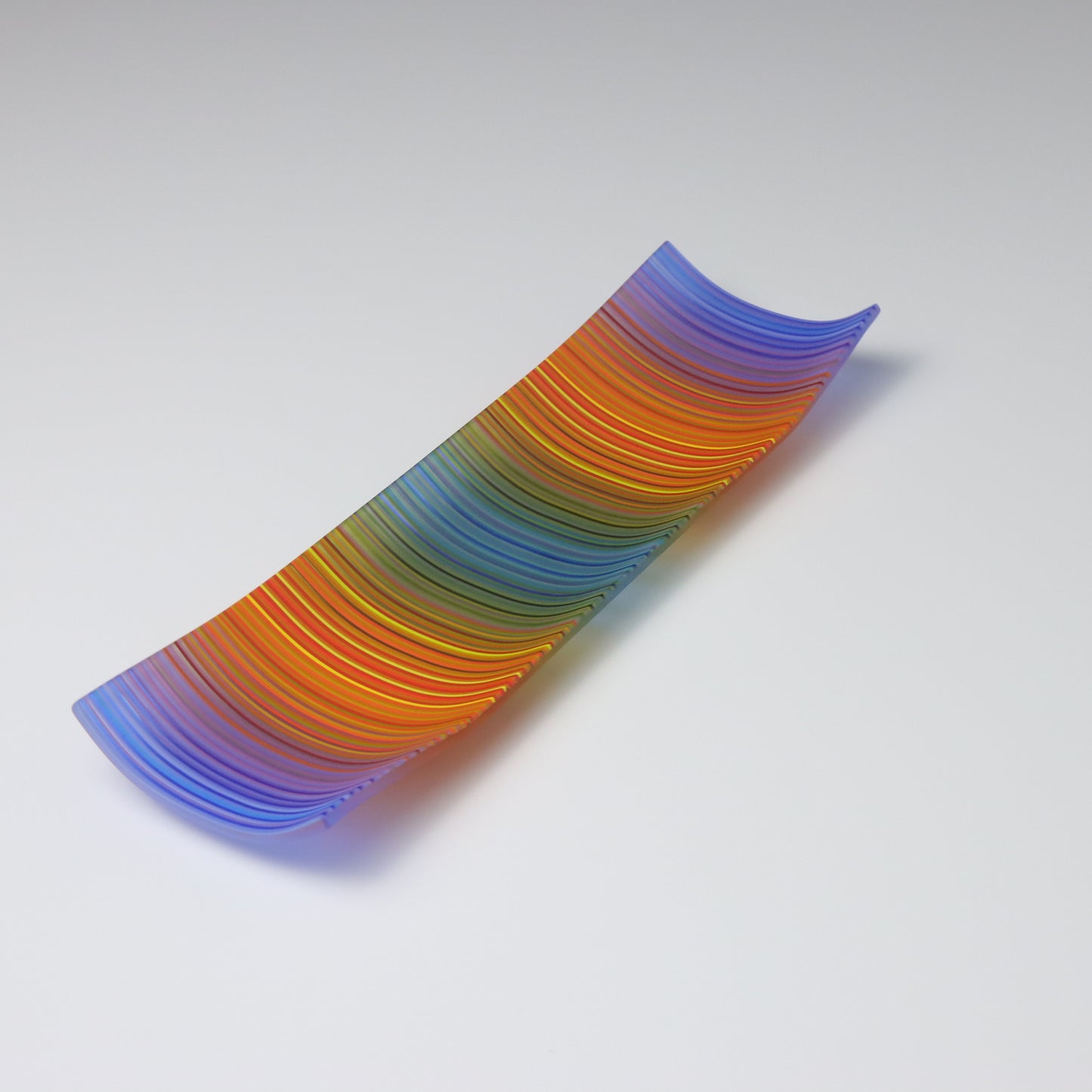 S3489 | 'Chromatic Embrace'