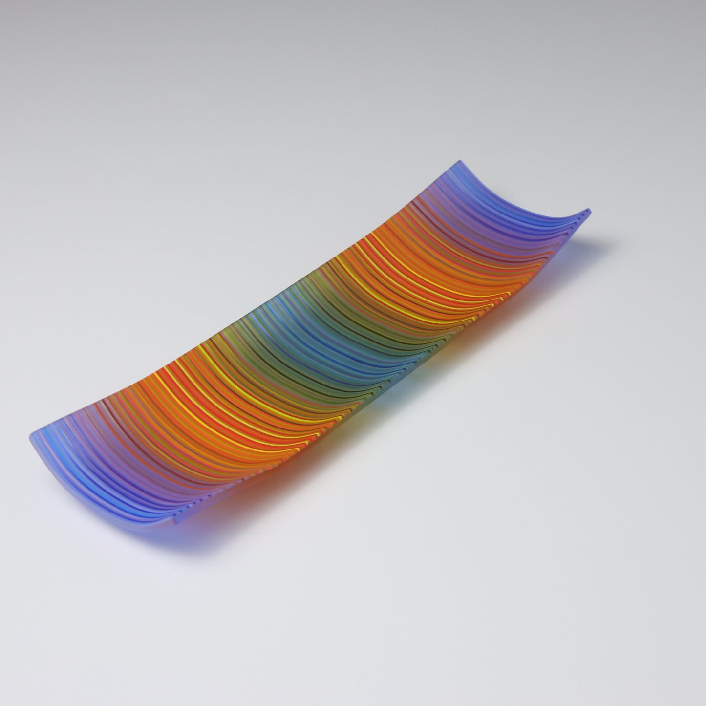 S3489 | 'Chromatic Embrace'