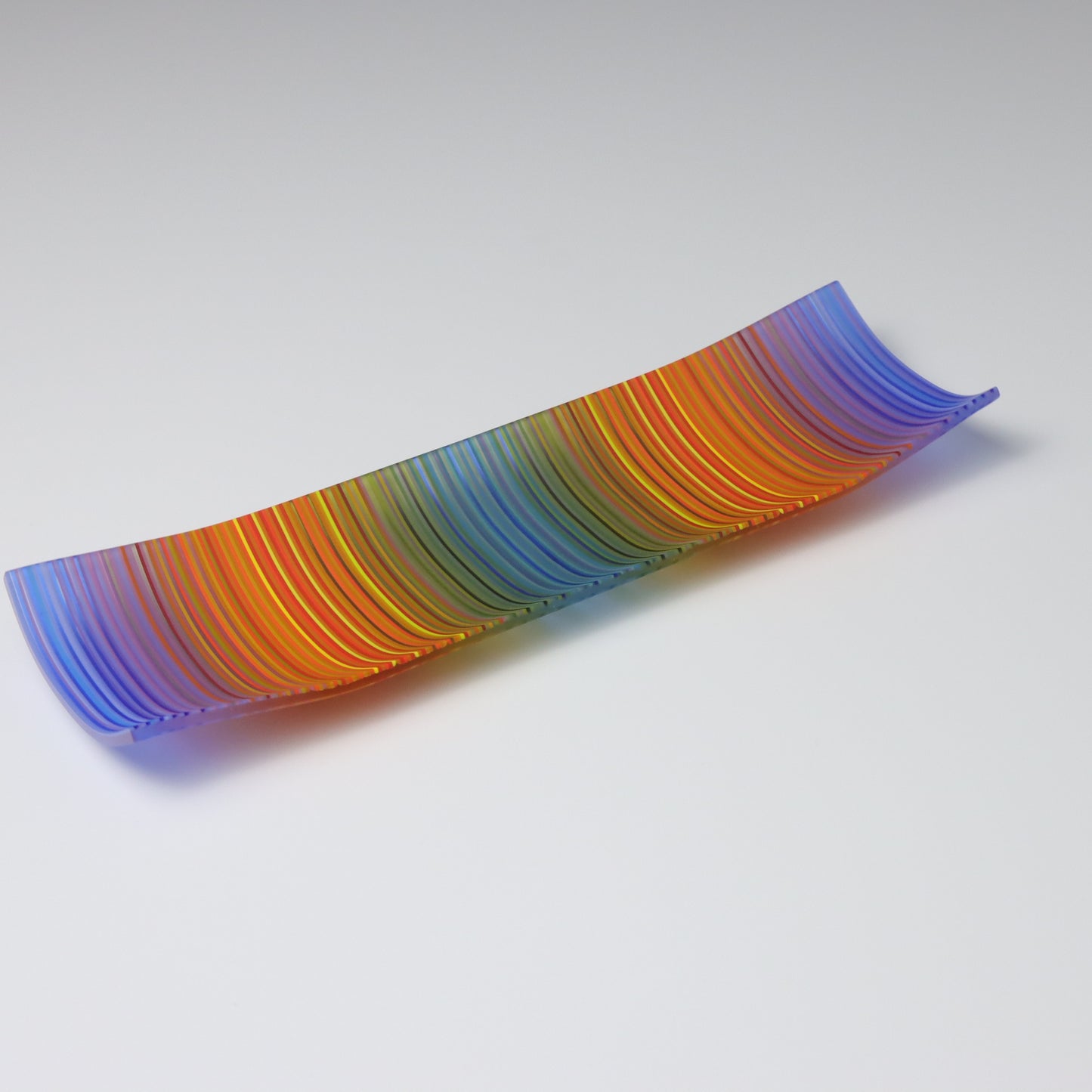 S3489 | 'Chromatic Embrace'