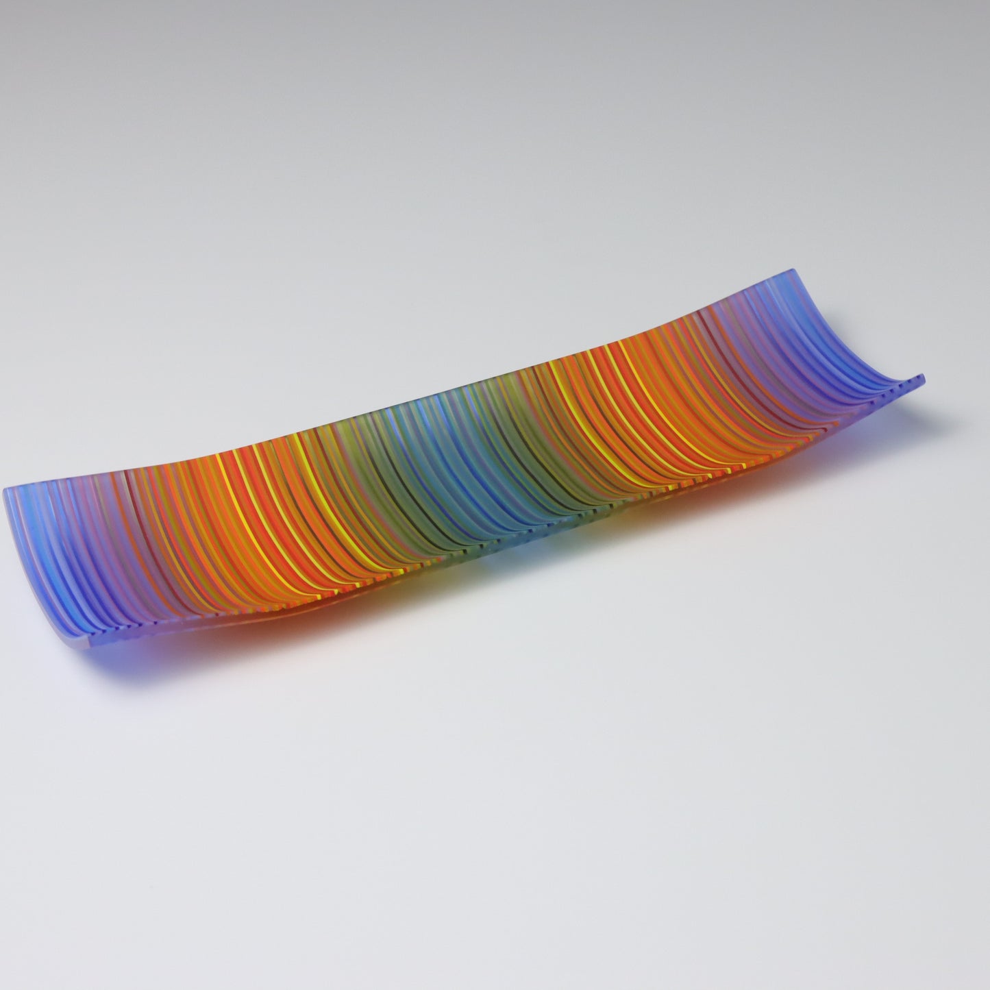 S3489 | 'Chromatic Embrace'