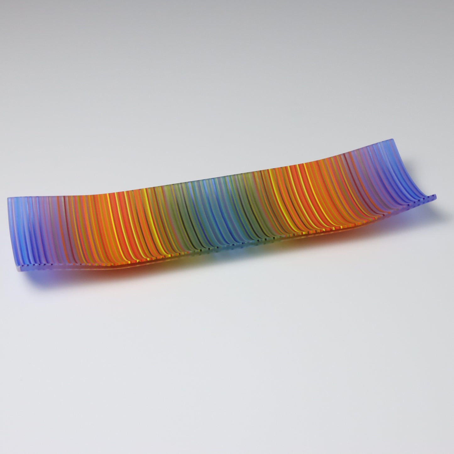 S3489 | 'Chromatic Embrace'