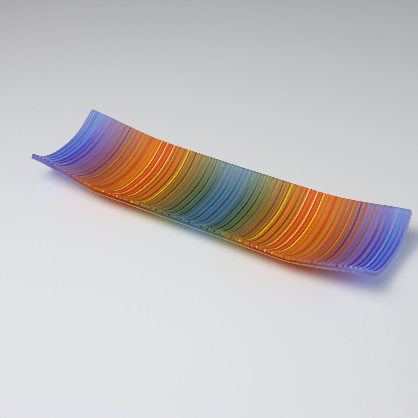 S3489 | 'Chromatic Embrace'