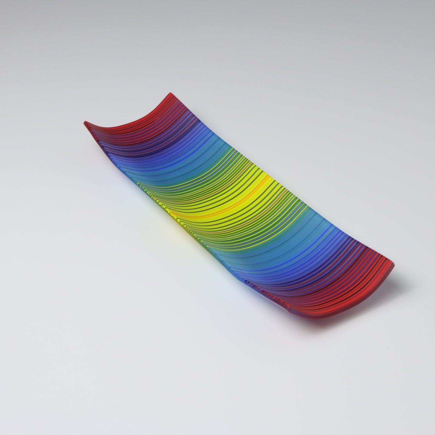 S3729 | 'Chromatic Waves'