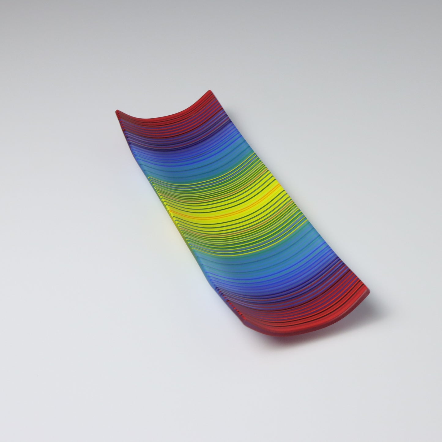 S3729 | 'Chromatic Waves'