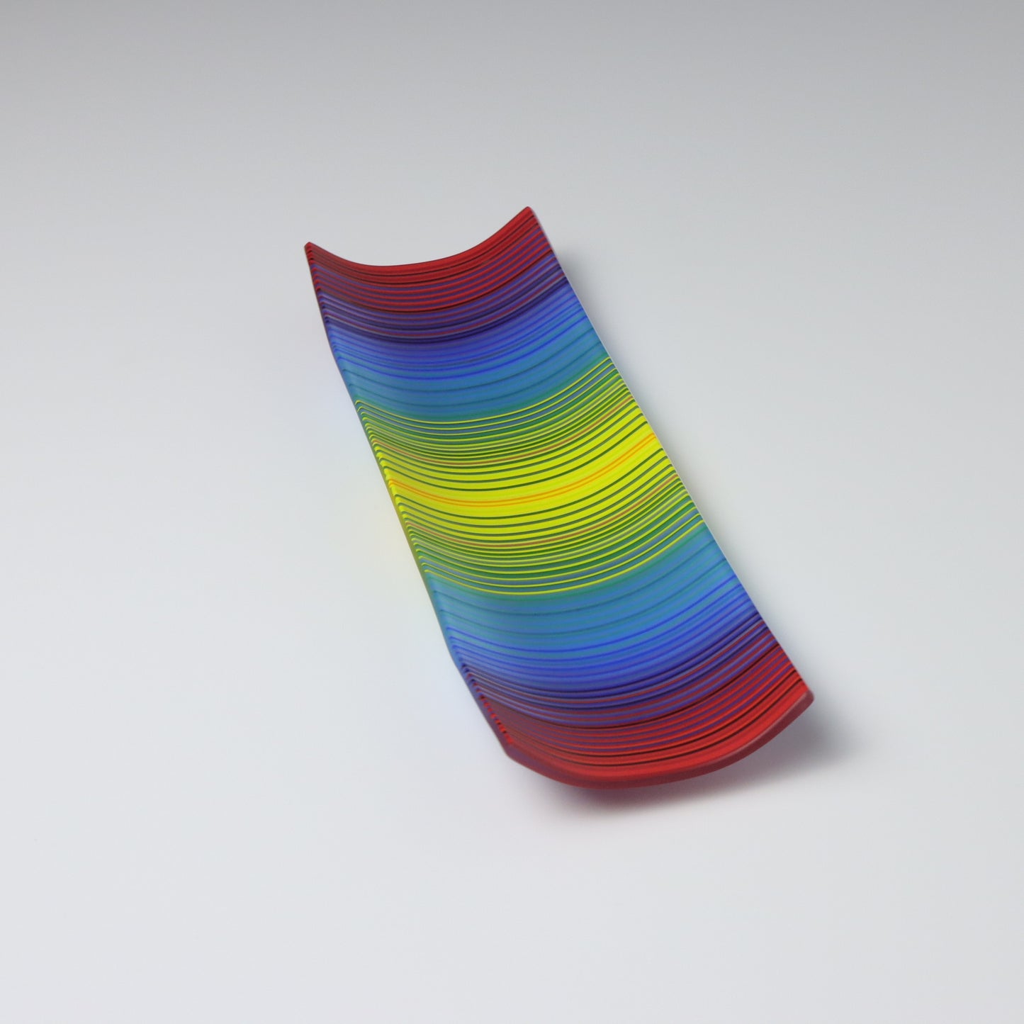 S3729 | 'Chromatic Waves'