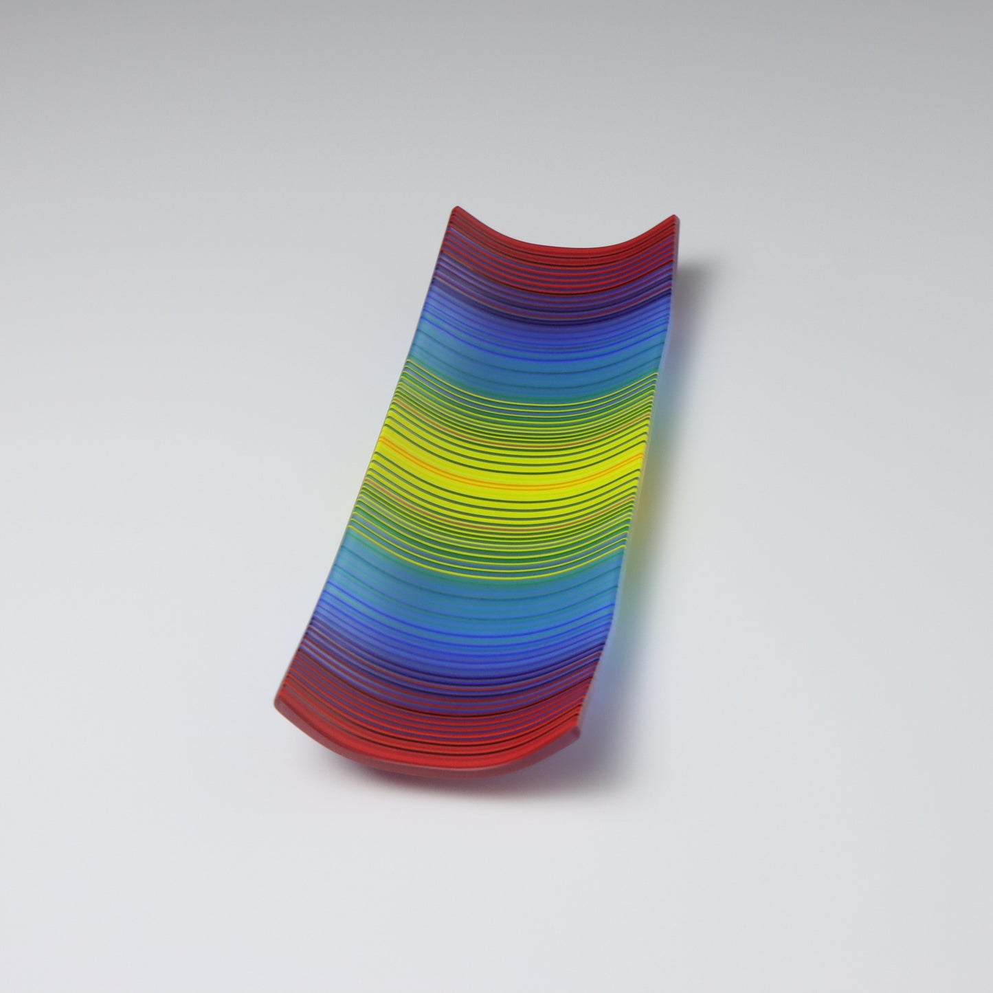 S3729 | 'Chromatic Waves'