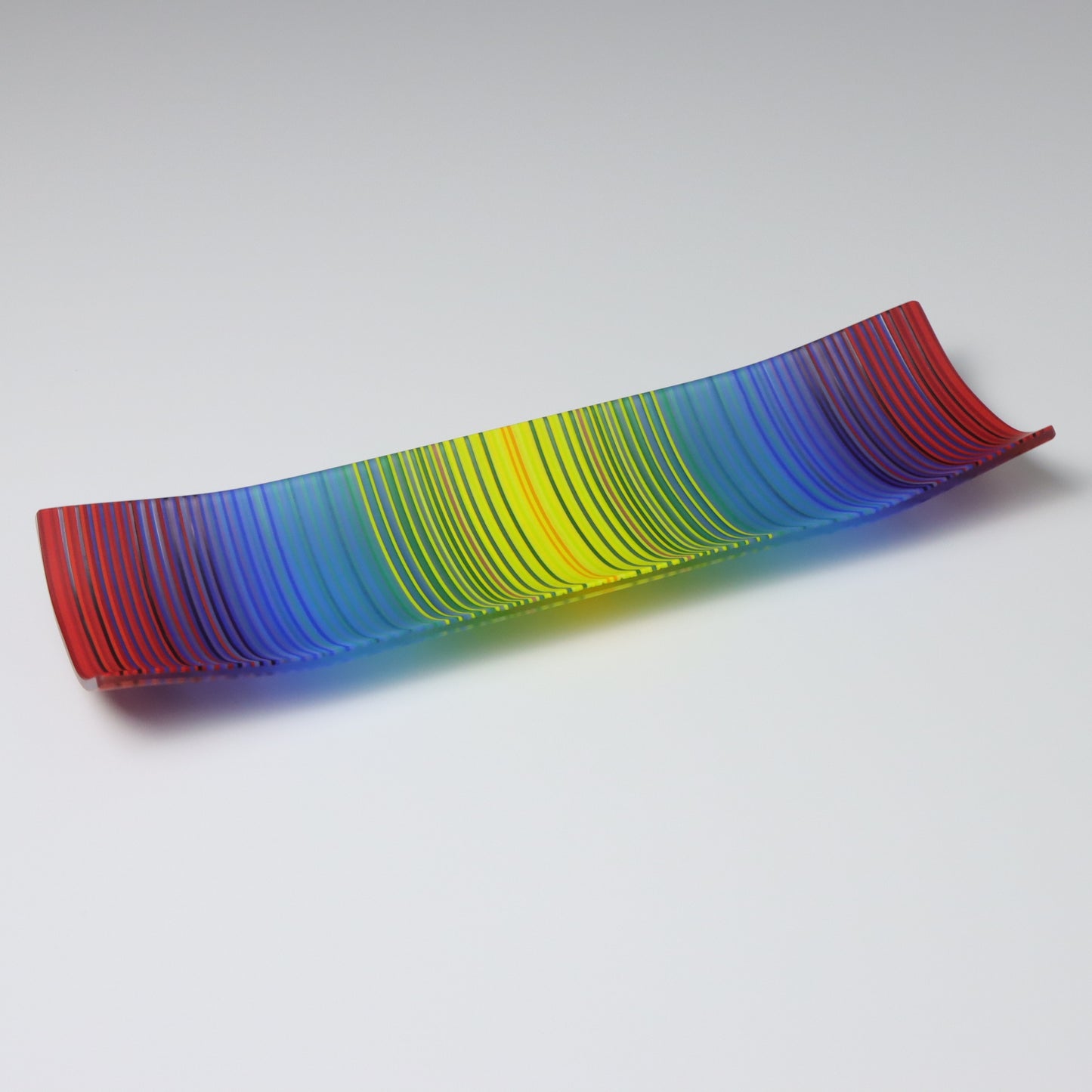 S3729 | 'Chromatic Waves'