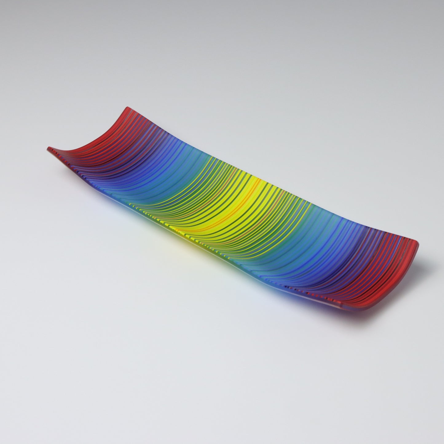 S3729 | 'Chromatic Waves'