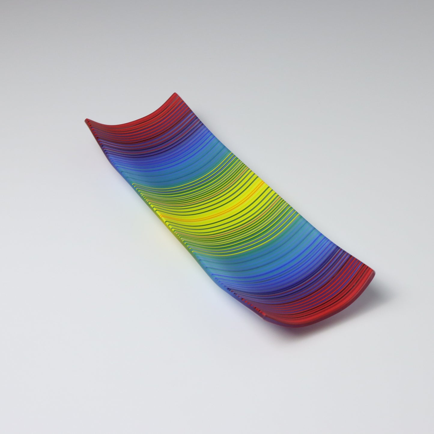 S3729 | 'Chromatic Waves'