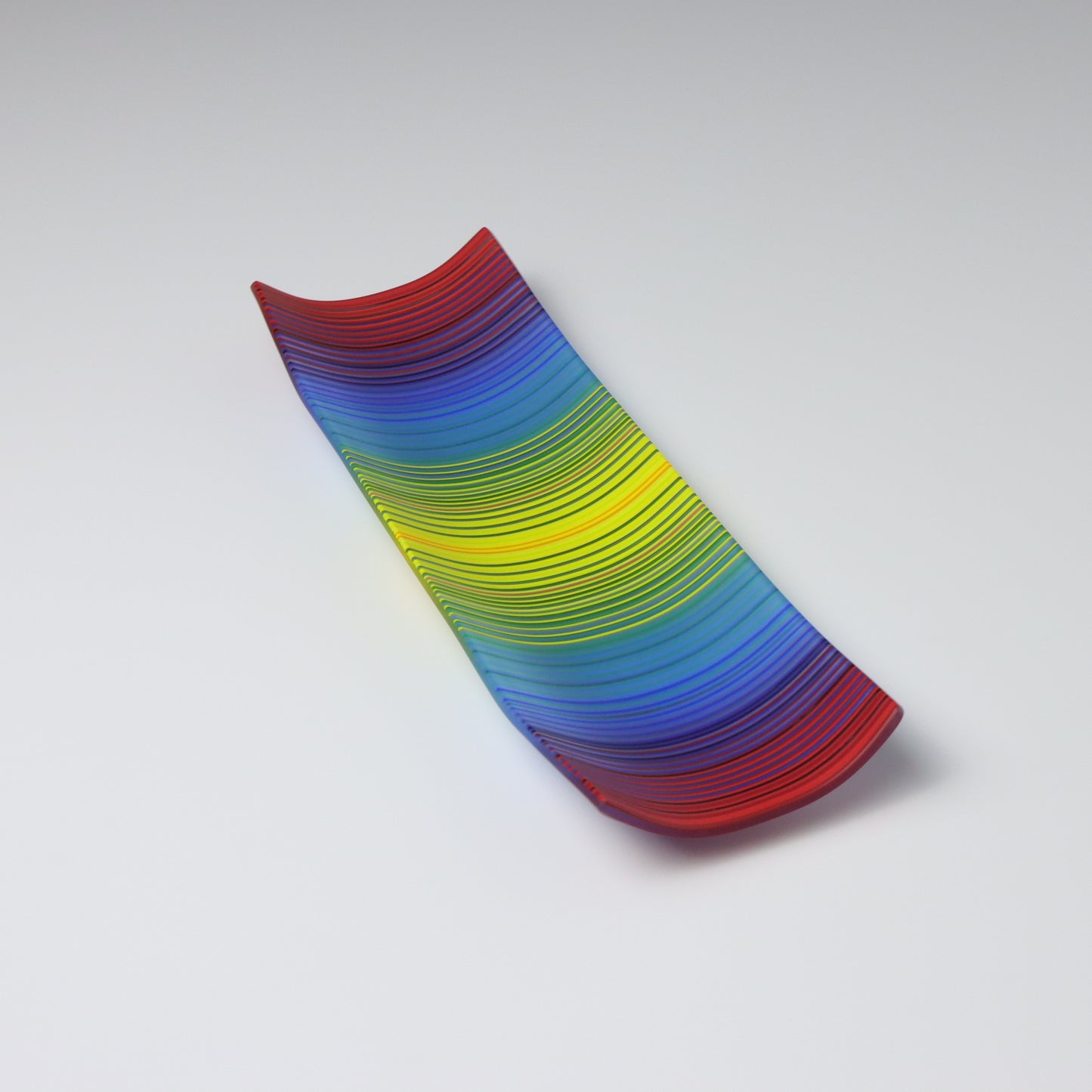 S3729 | 'Chromatic Waves'