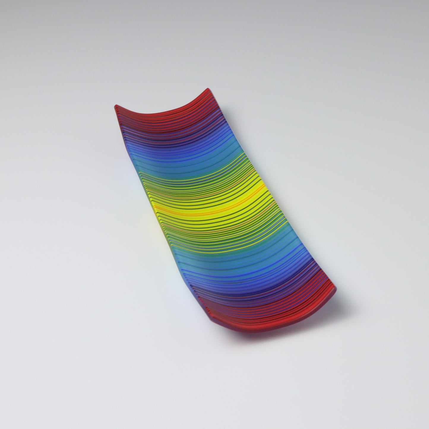 S3729 | 'Chromatic Waves'