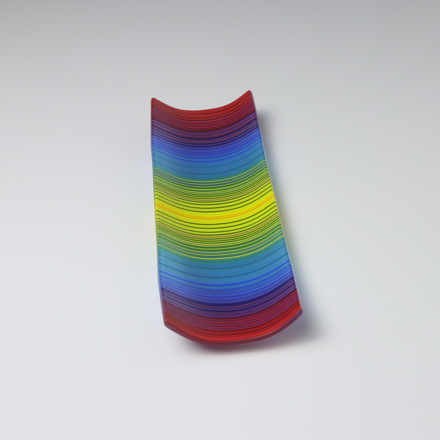 S3729 | 'Chromatic Waves'