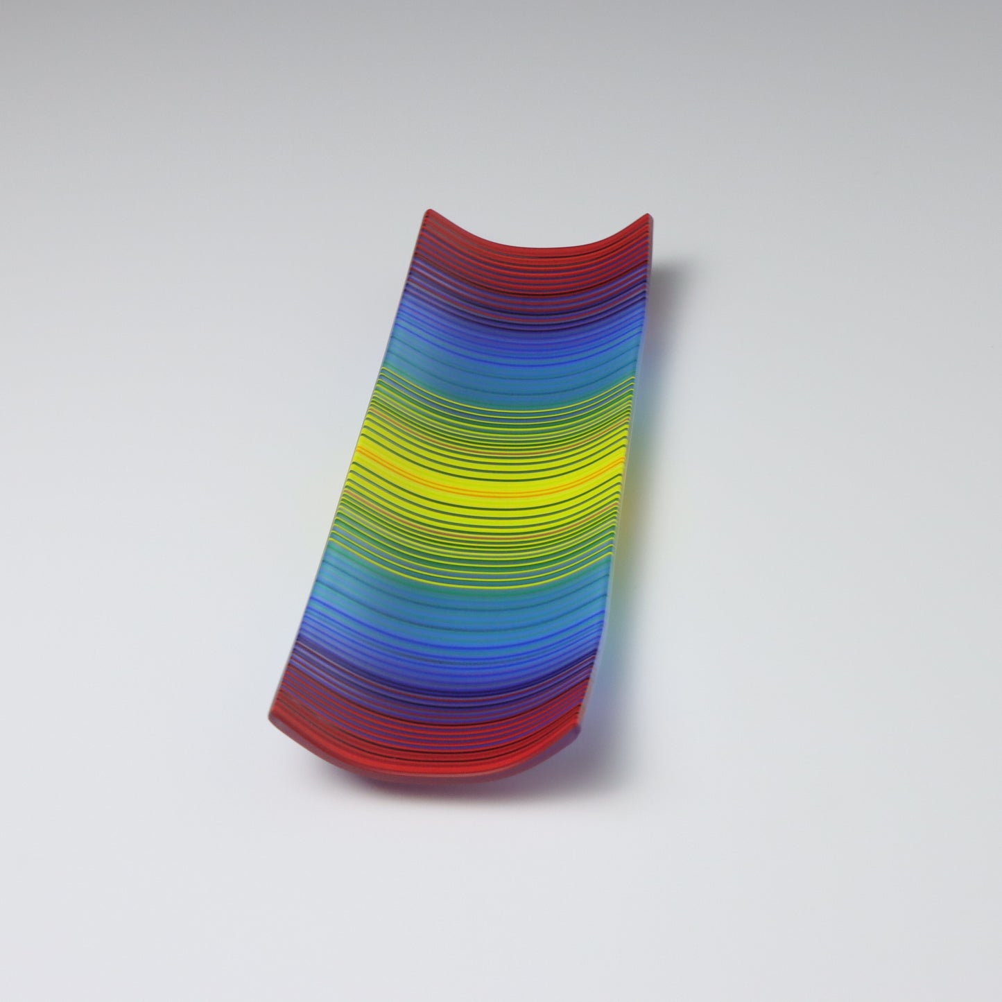 S3729 | 'Chromatic Waves'