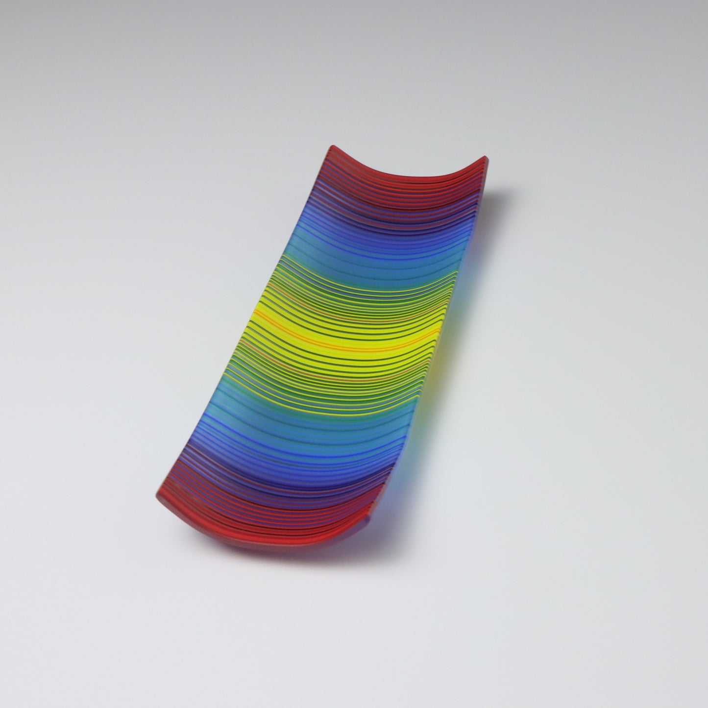 S3729 | 'Chromatic Waves'