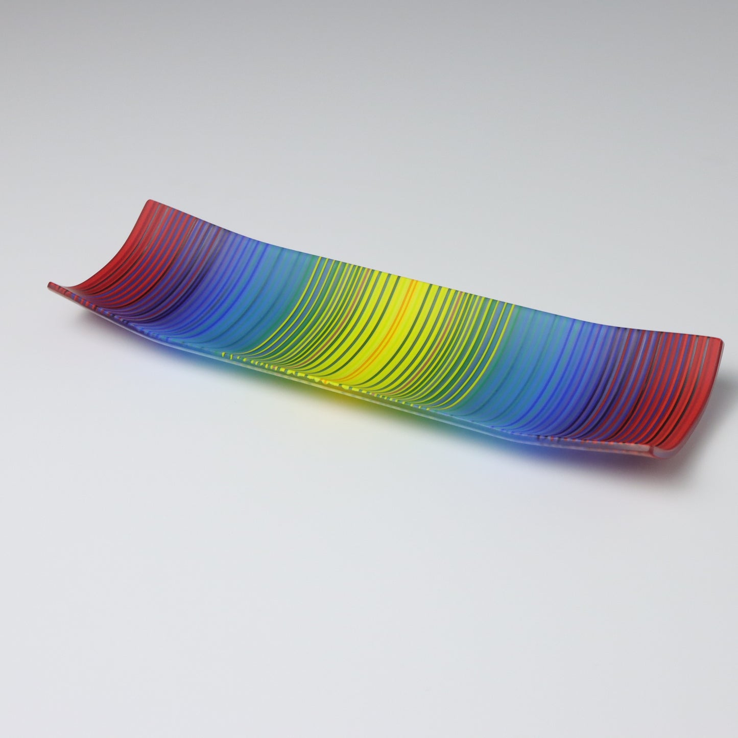 S3729 | 'Chromatic Waves'