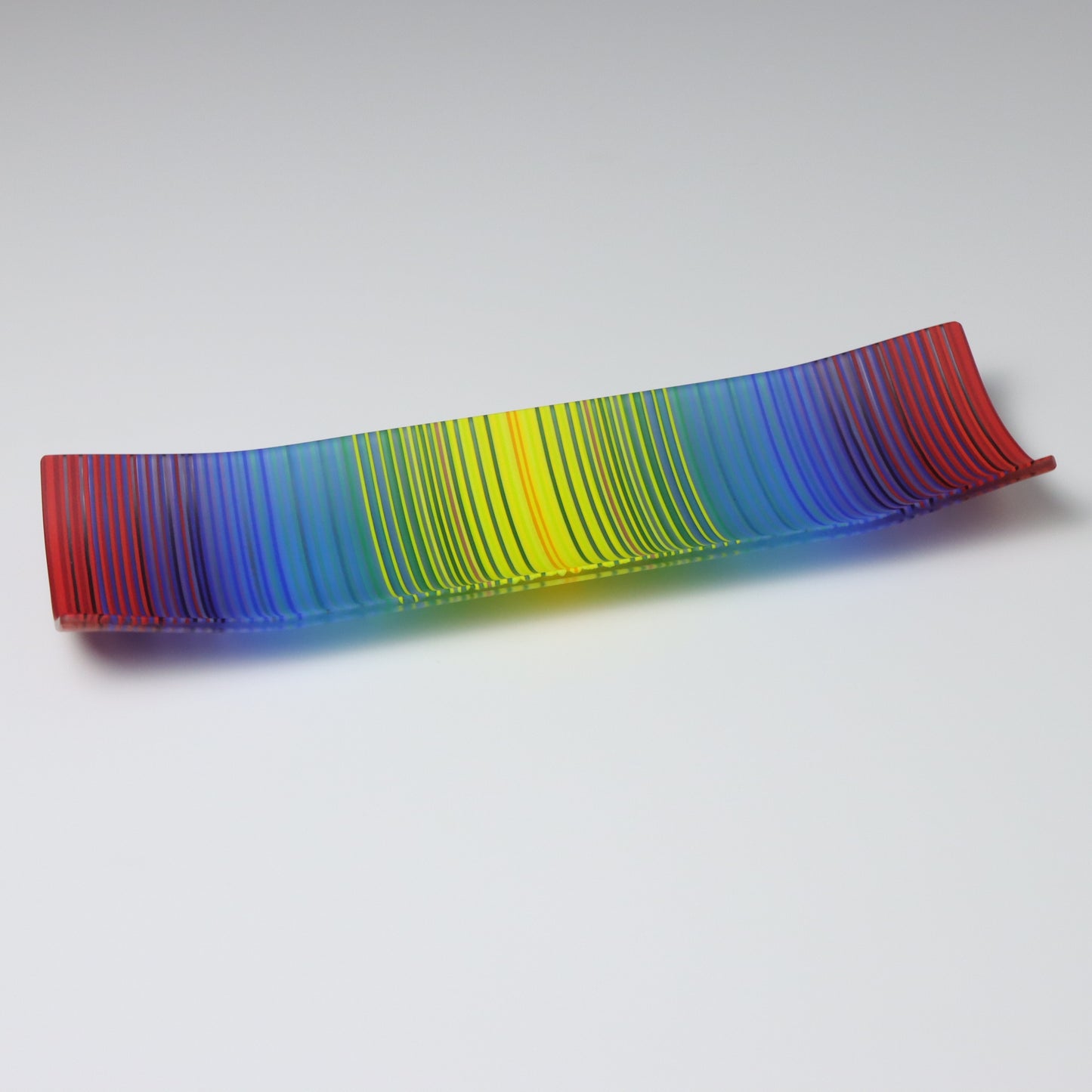 S3729 | 'Chromatic Waves'