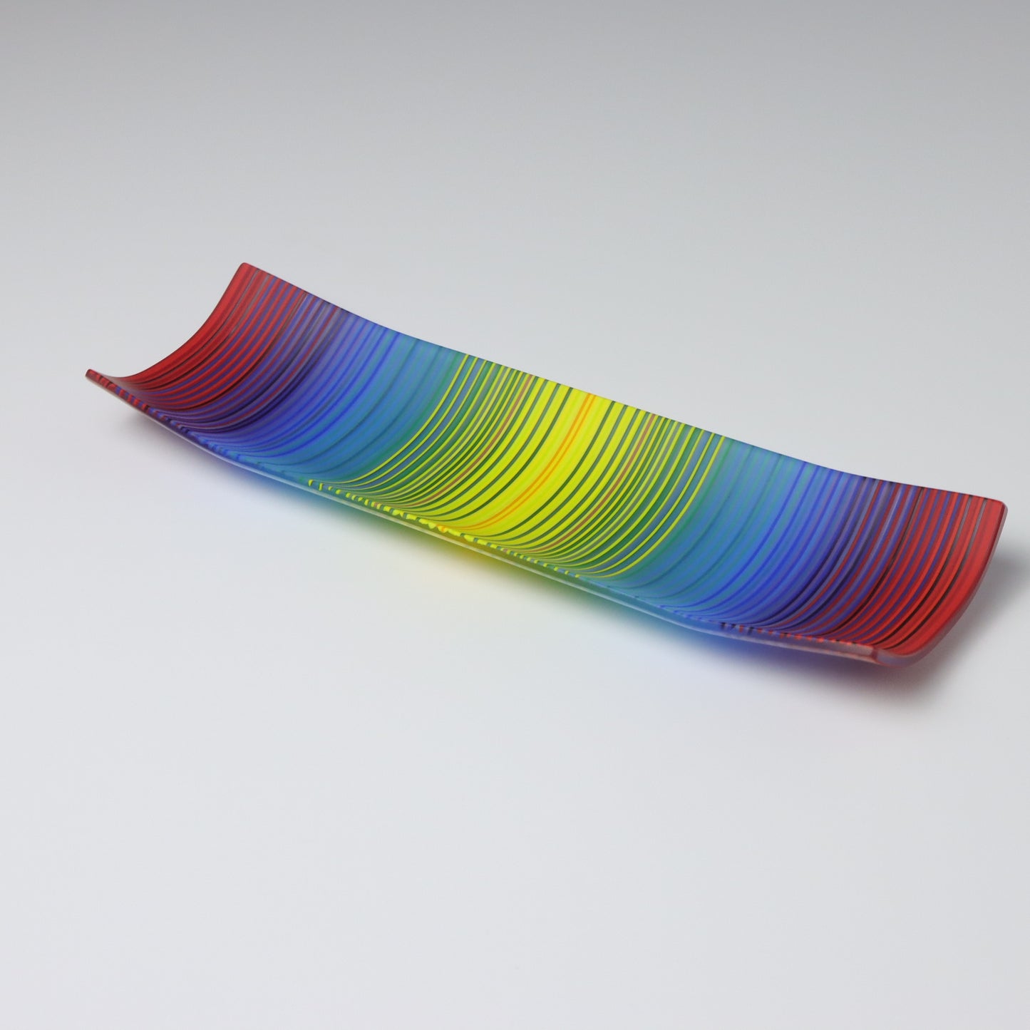 S3729 | 'Chromatic Waves'