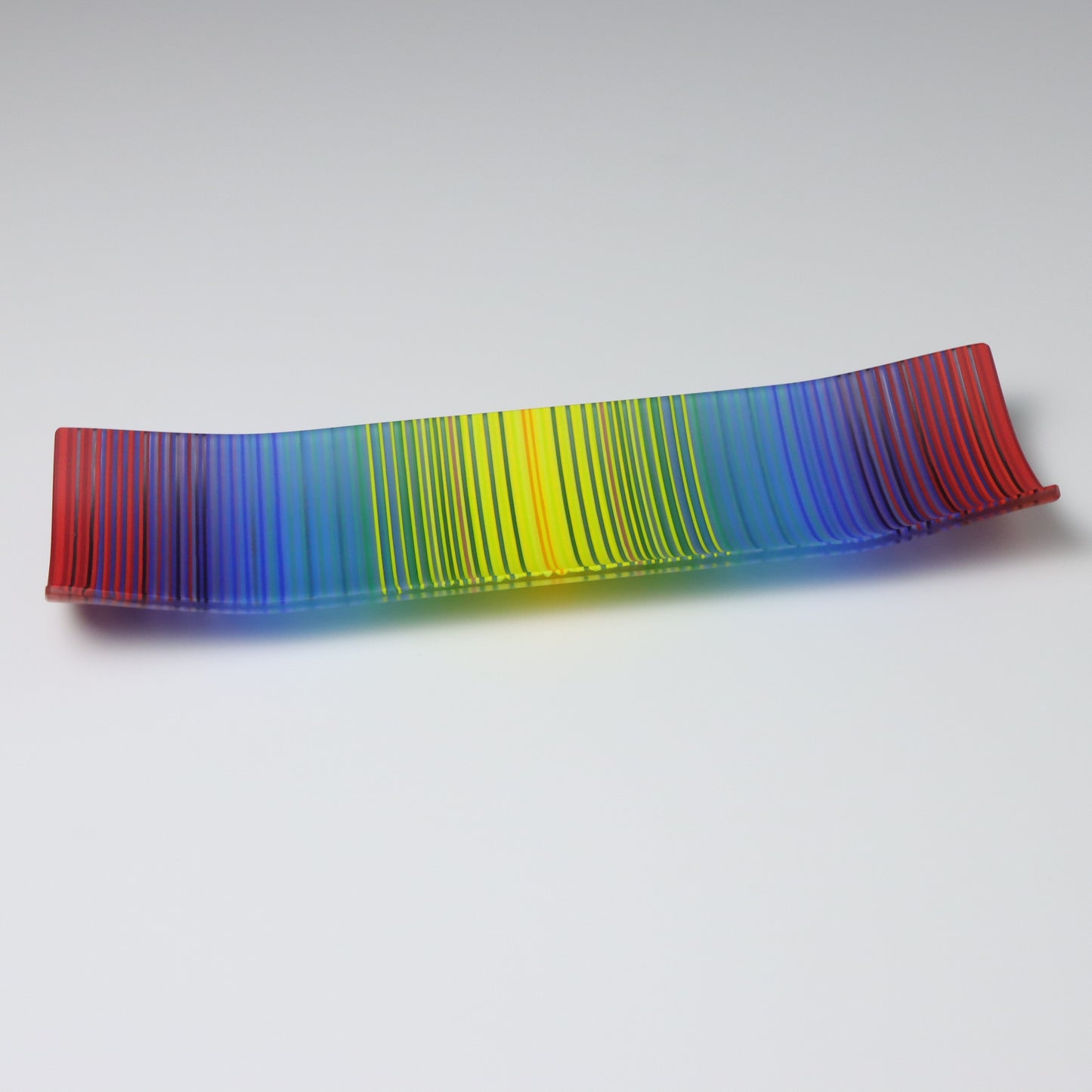 S3729 | 'Chromatic Waves'