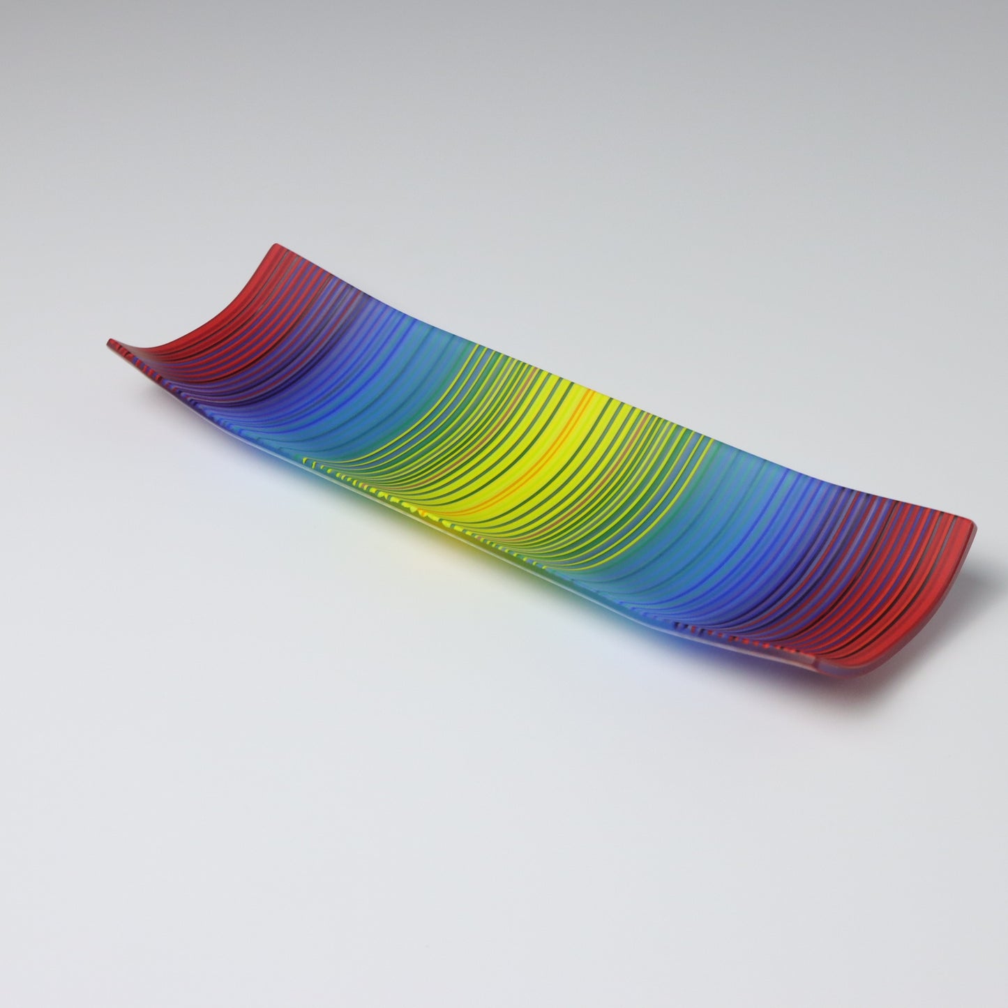 S3729 | 'Chromatic Waves'