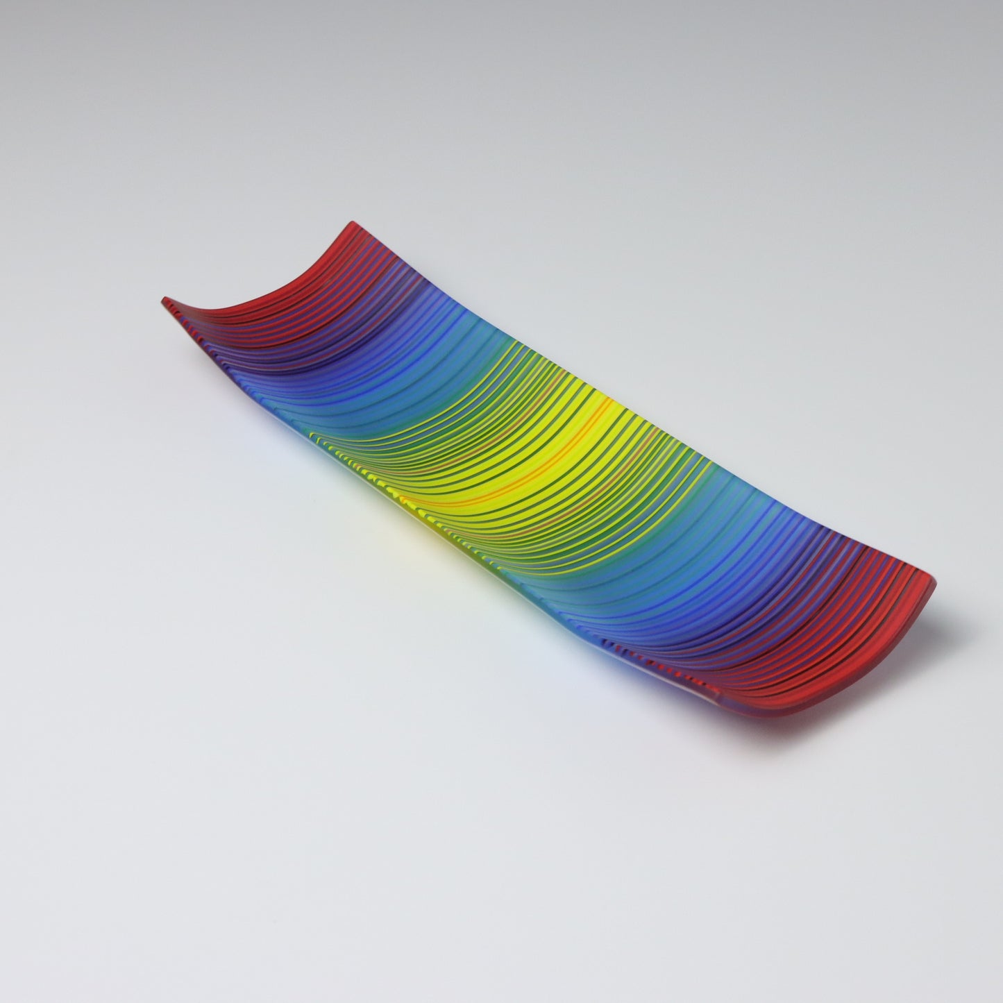 S3729 | 'Chromatic Waves'